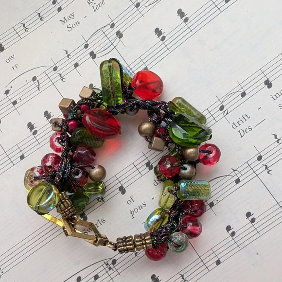 Colorful Beaded Bracelet - Picture 9 of 11